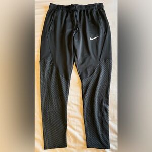 Nike Slim Fit Training Black Soccer Pants DV9269-010 Men’s Sz: Large